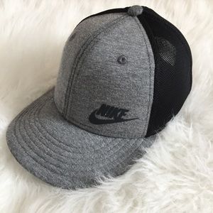 Nike SnapBack hat